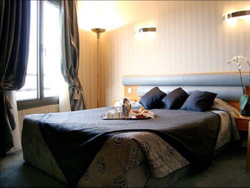 卢森堡别墅酒店 巴黎 客房 照片